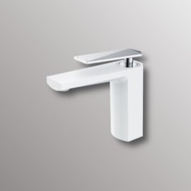 water faucet in white and chrome