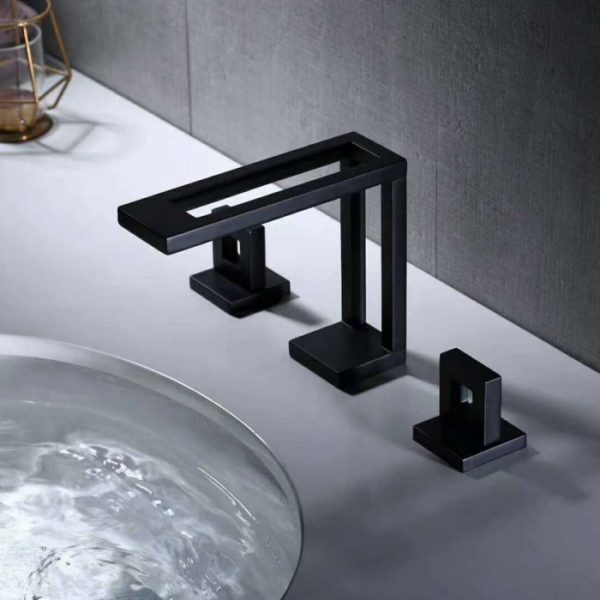 matte black faucet for bathroom