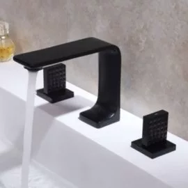 minimalist bathroom faucet in black finish